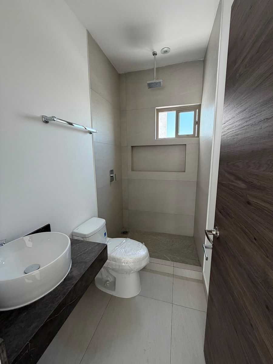 Casa en Porto Cumbres, García, foto 9 de 34