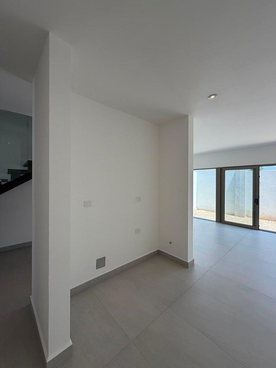 Casa en Porto Cumbres, García, foto 14 de 34