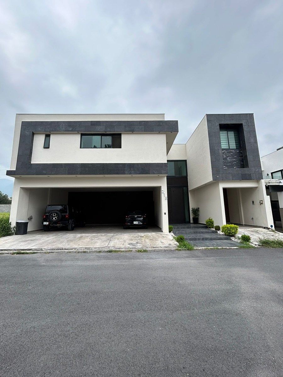 CASA EN VENTA EN EL URO MONTERREY, foto 1 de 20