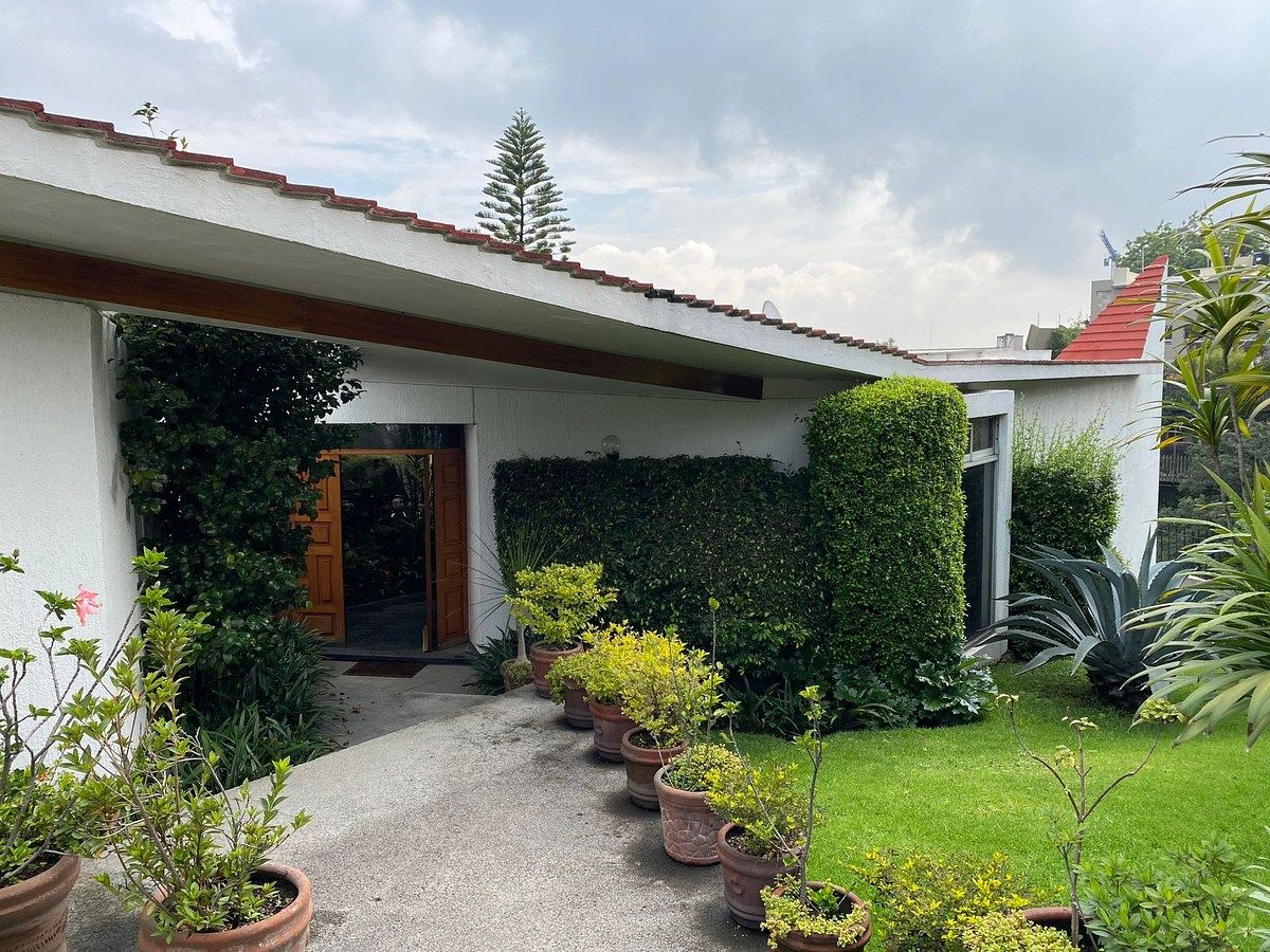 CASA EN VENTA EN LOMAS DE TECAMACHALCO, foto 1 de 18