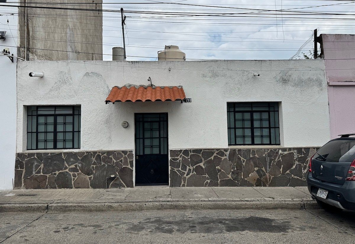 Casa en renta en renta en Mezquitan Country, foto 1 de 21
