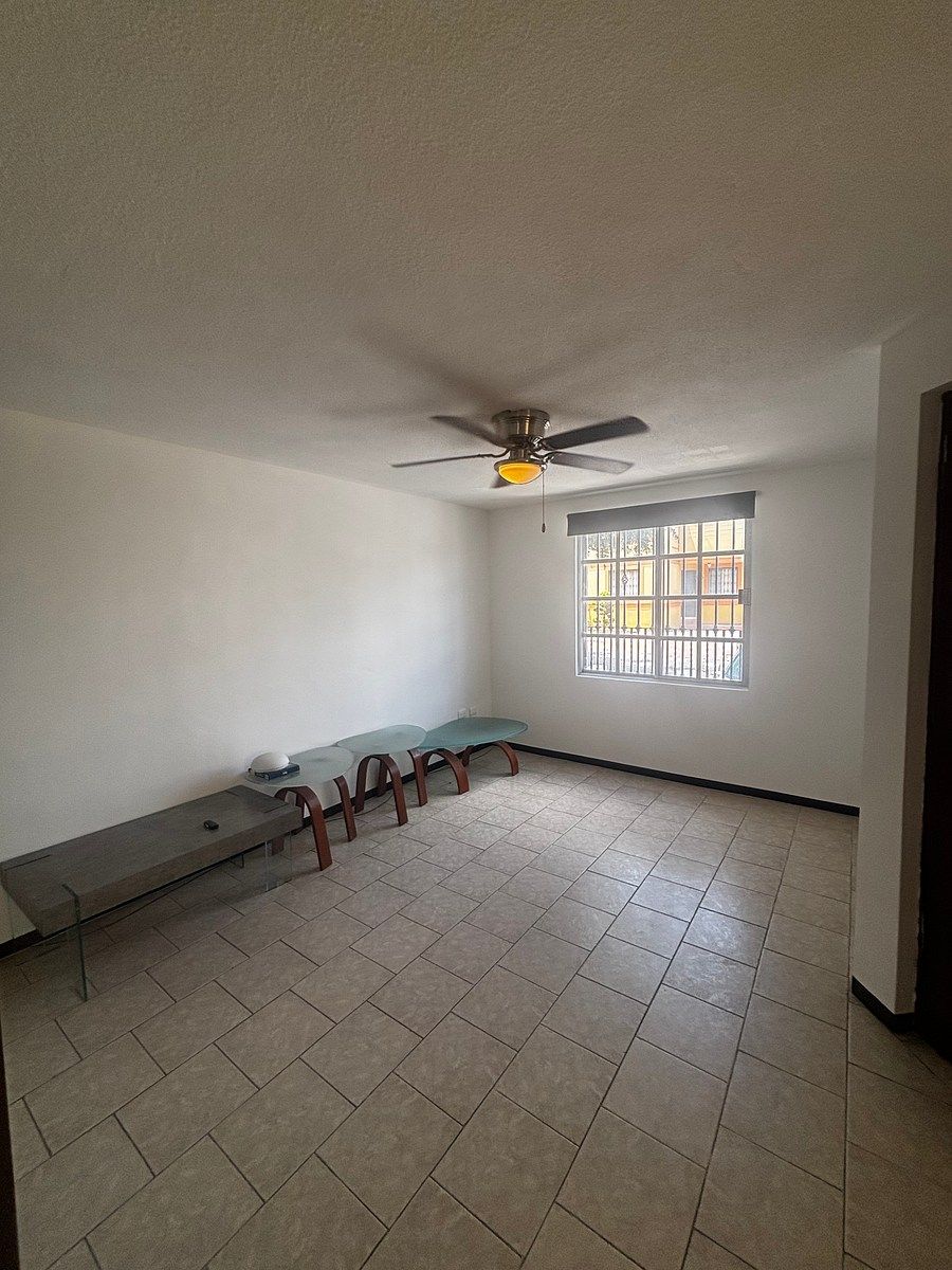Sala, foto 4 de 15