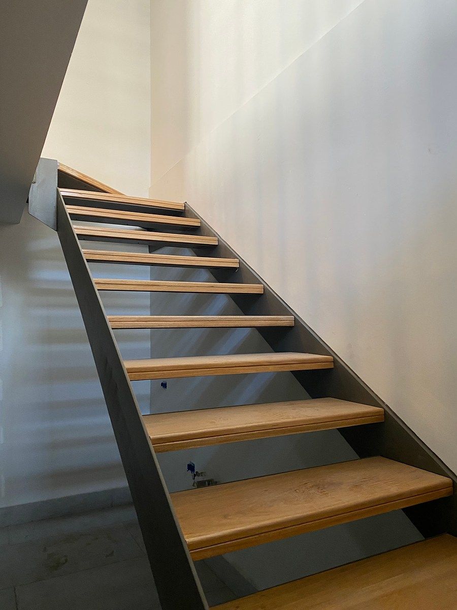 Escaleras a Sótano, foto 20 de 22