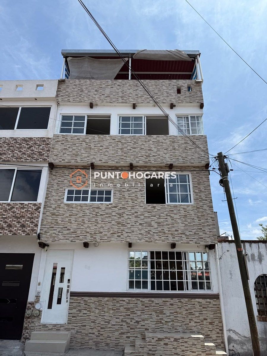CASA EN VENTA EN PUERTAS DEL SOL TARIMBARO, foto 1 de 21
