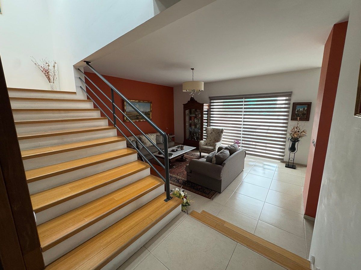 Casa em Lomas de Juriquilla, Querétaro, foto 4 de 31