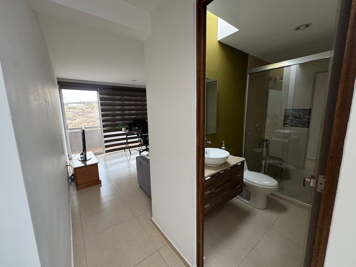 Casa em Lomas de Juriquilla, Querétaro, foto 16 de 31