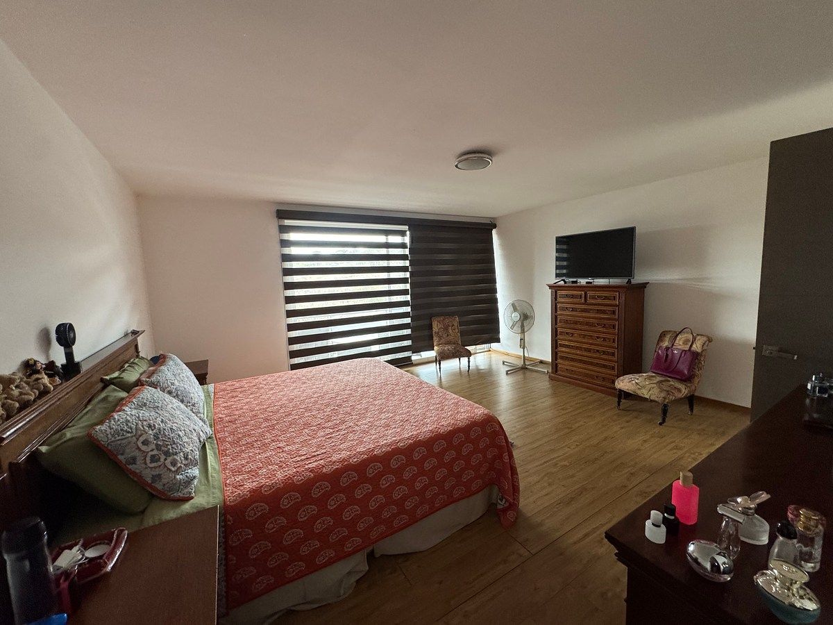 Casa em Lomas de Juriquilla, Querétaro, foto 25 de 31