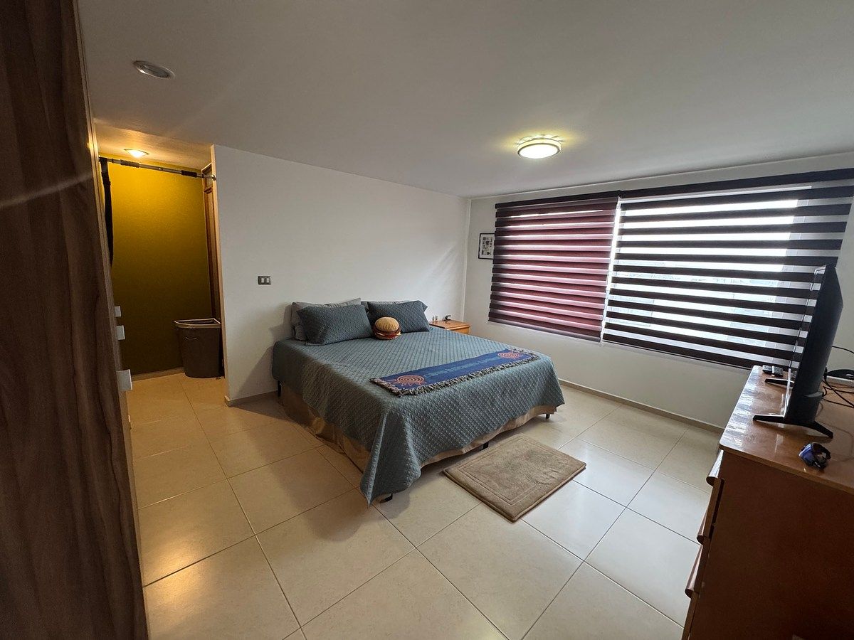 Casa em Lomas de Juriquilla, Querétaro, foto 26 de 31
