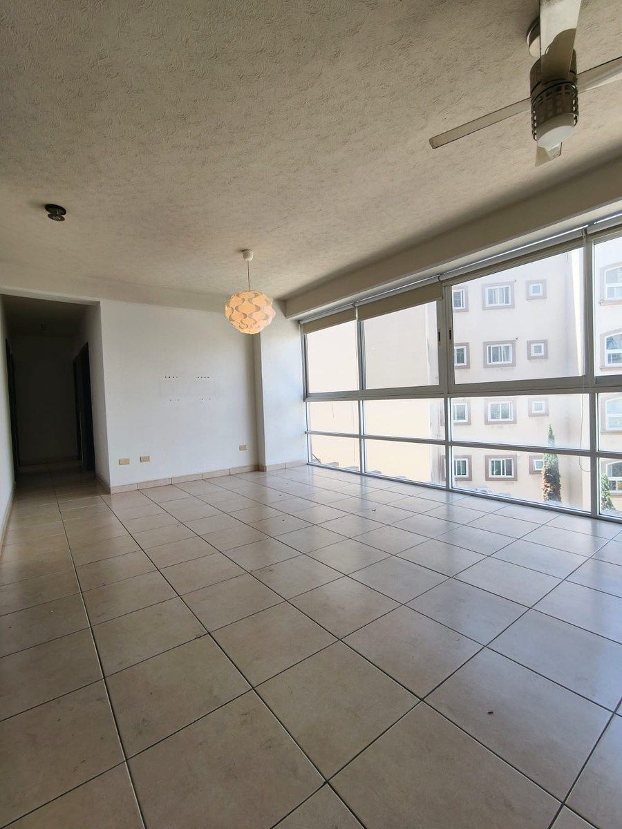 DEPARTAMENTO EN RENTA, EN COLINAS DE CHAPULTEPEC, ZONA DORADA, TIJUANA, foto 1 de 23