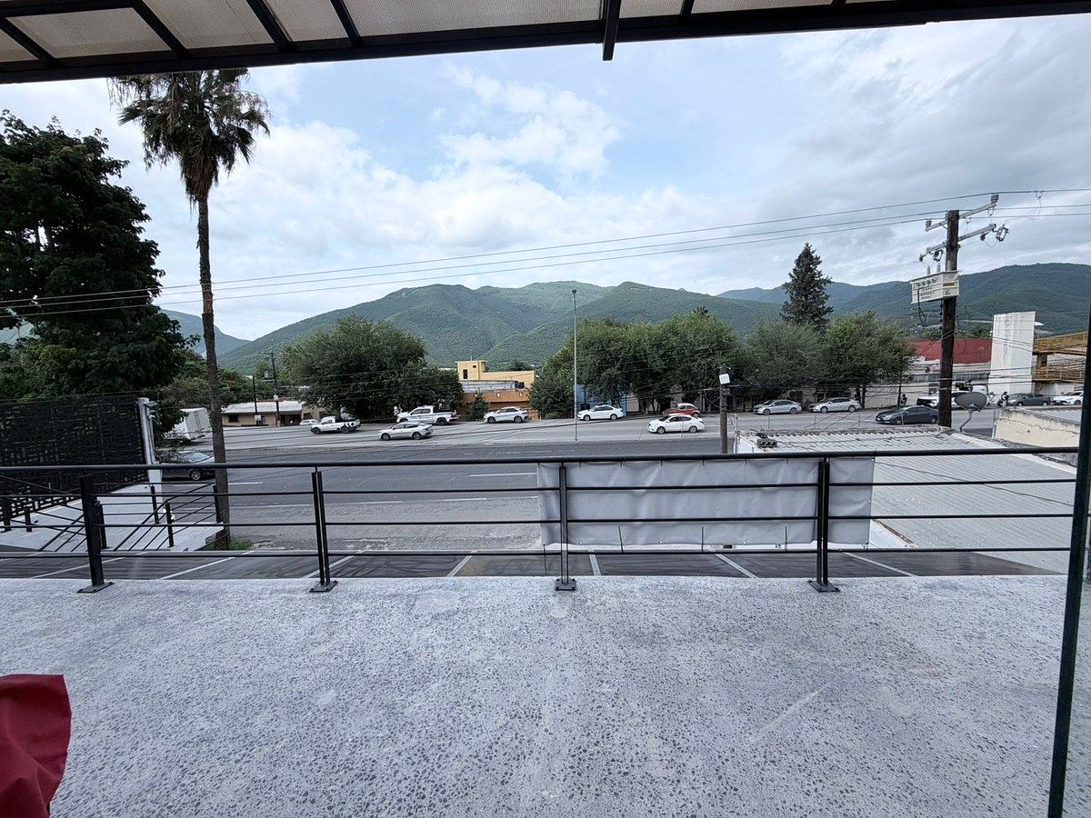 LOCAL COMERCIAL EN RENTA EN CARRETERA NACIONAL EL CERCADO, foto 1 de 12