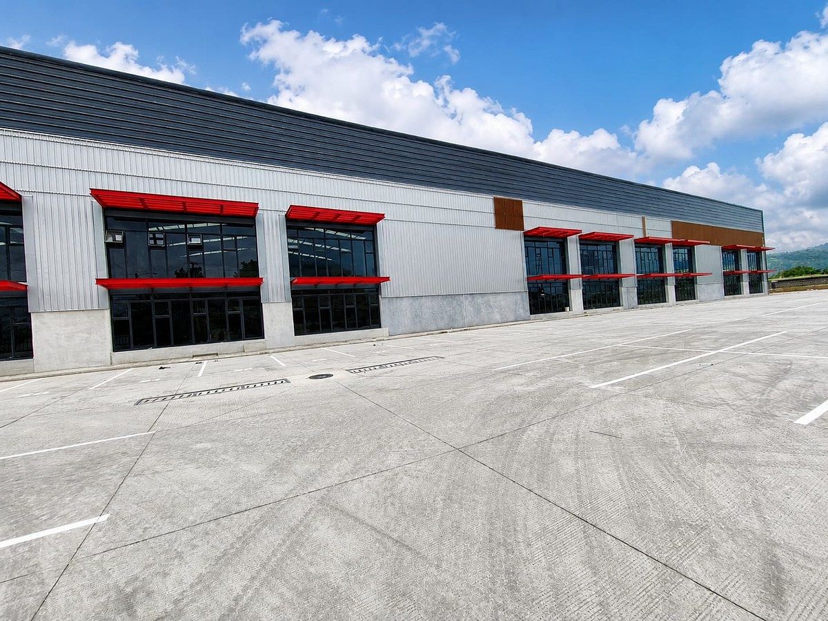Bodega en Renta - con Vista a la CA-9 – Amatitlán