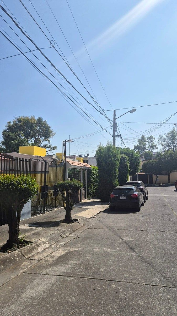 Spacious and bright house in a subdivision in Lomas de San Mateo, Naucalpan - foto 1