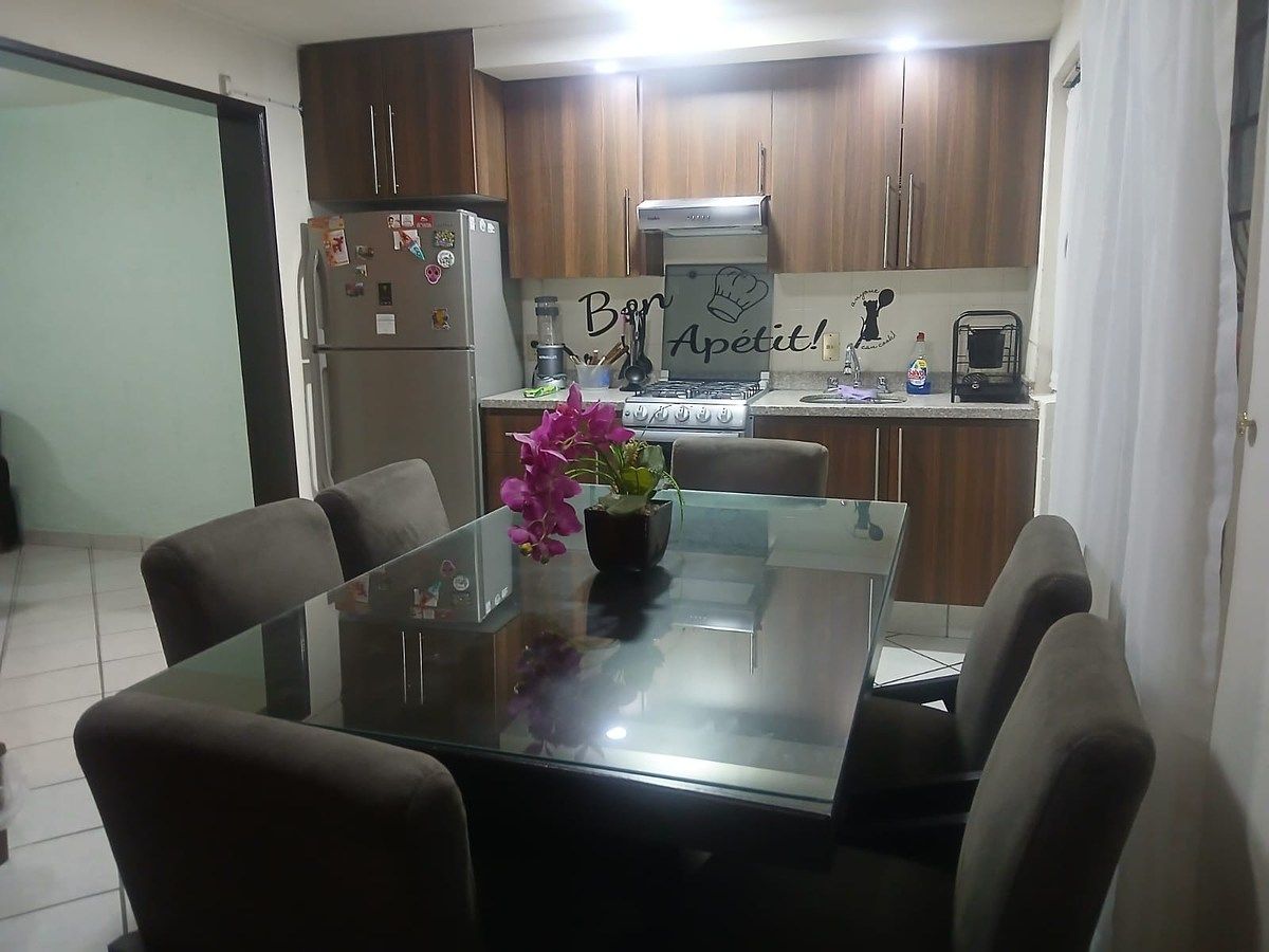 SE RENTA CASA EN COTO AMUEBLADA, foto 1 de 18