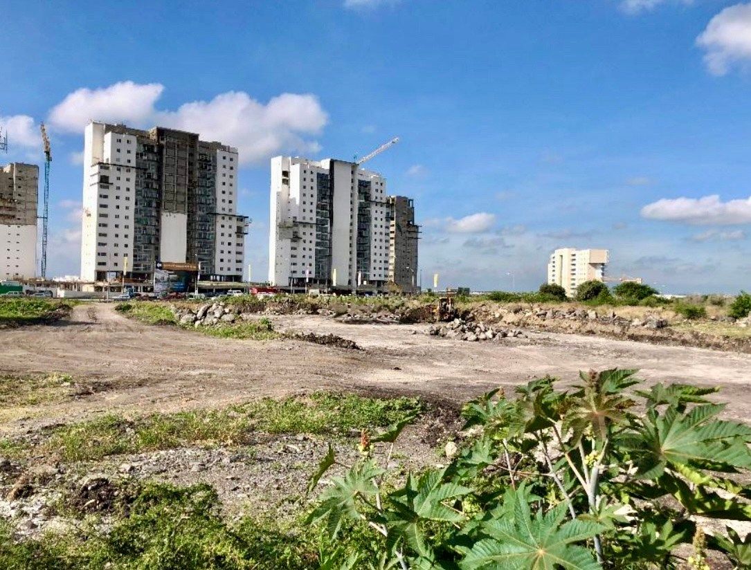 Lote em Juriquilla, Querétaro, foto 2 de 3