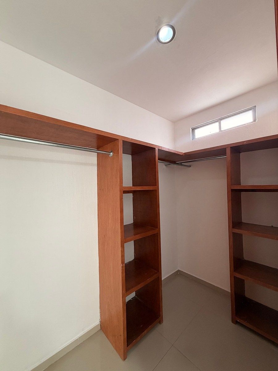 Casa em La Rioja, Tlajomulco de Zúñiga, foto 12 de 20