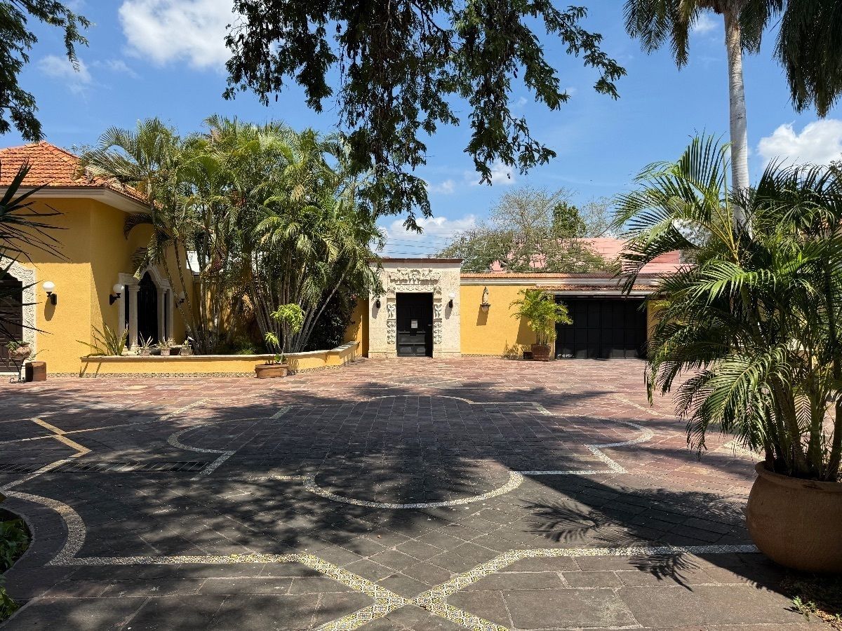 House in Itzimna, Mérida, photo 2 of 46