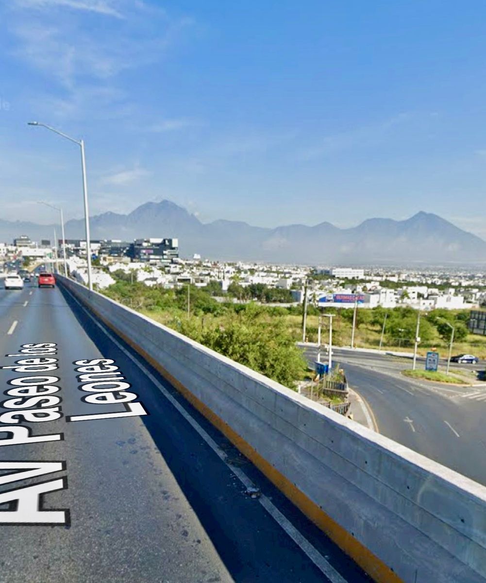 Lote comercial em Cumbres Providencia, Monterrey, foto 6 de 8
