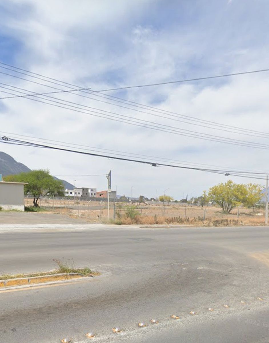 Lote comercial em Hacienda Santa Clara, Monterrey, foto 8 de 9