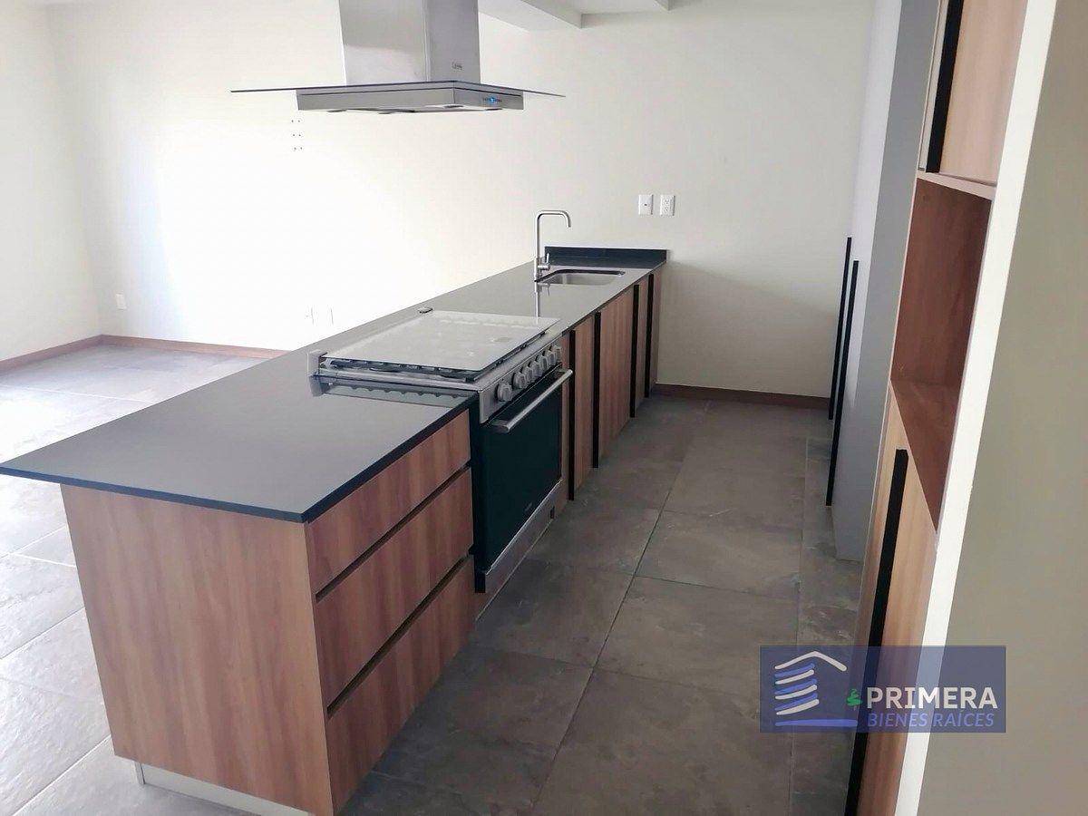 Casa em condomínio fechado em Zibatá, El Marqués, foto 6 de 17
