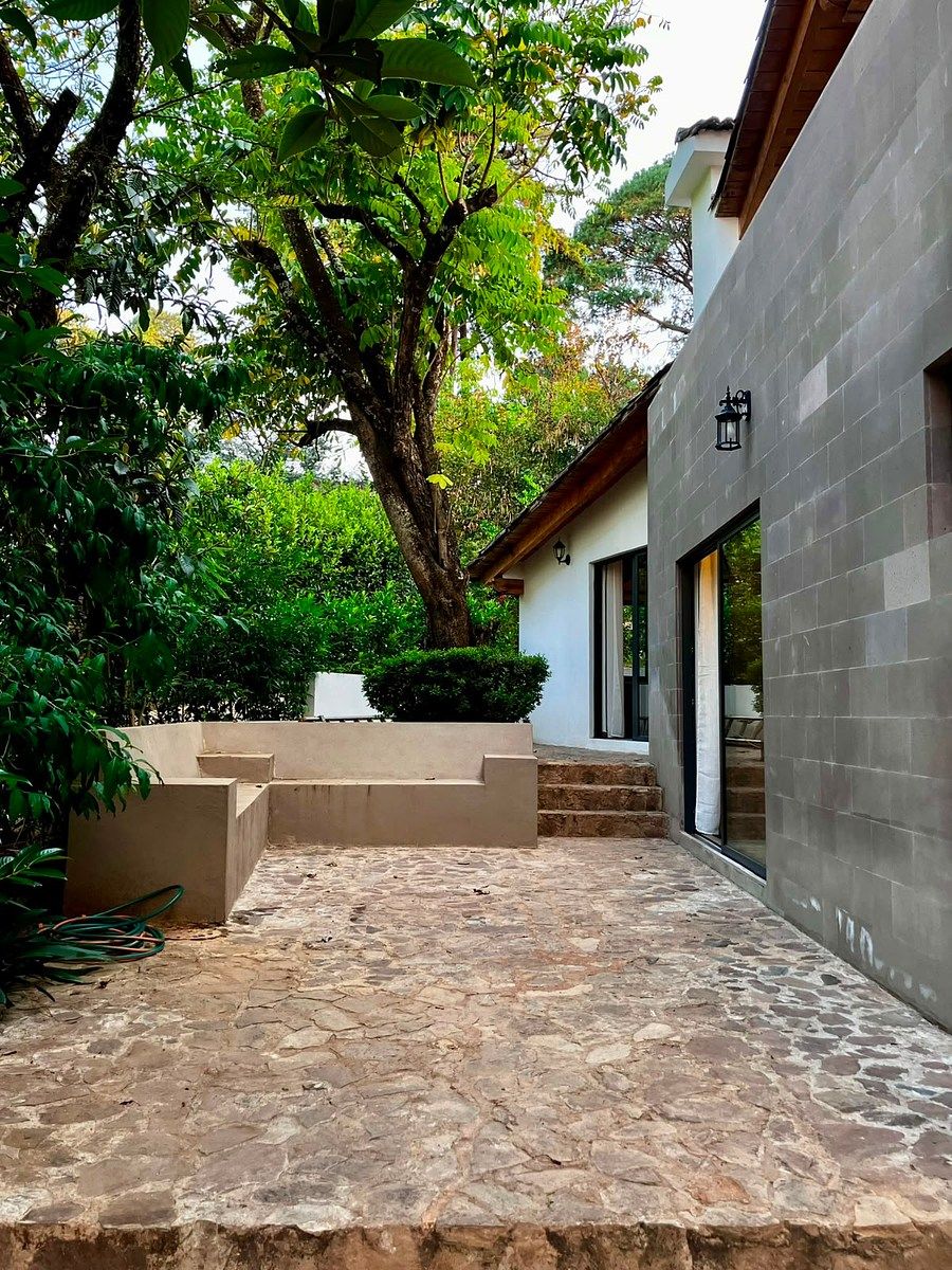 EN RENTA CASA AMUEBLADA en exclusivo condominio Avándaro, Valle de Bravo, foto 1 de 20