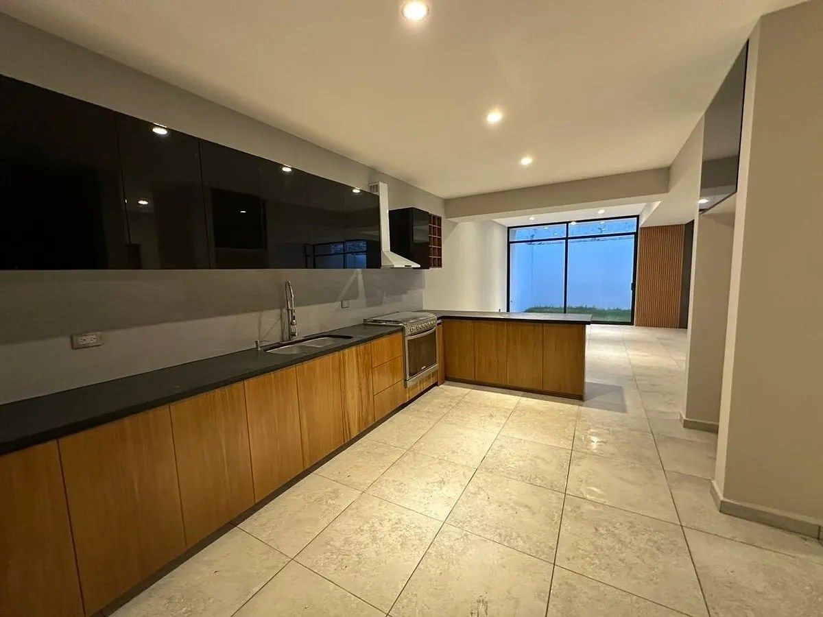 Casa en Zibatá, El Marqués, foto 2 de 21