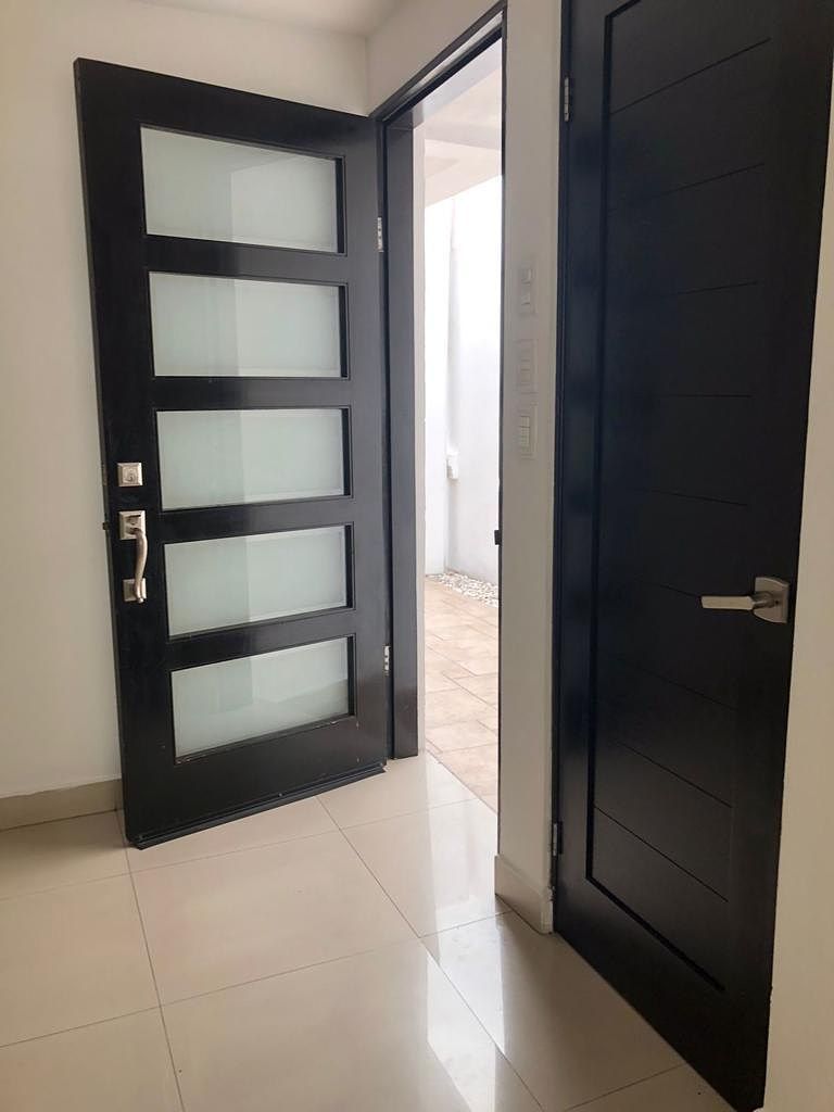 Casa em Cerradas Del Roble, San Nicolás de los Garza, foto 4 de 26