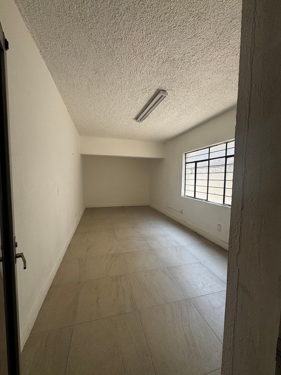 Sala Comercial em Mitras Sur, Monterrey, foto 4 de 10