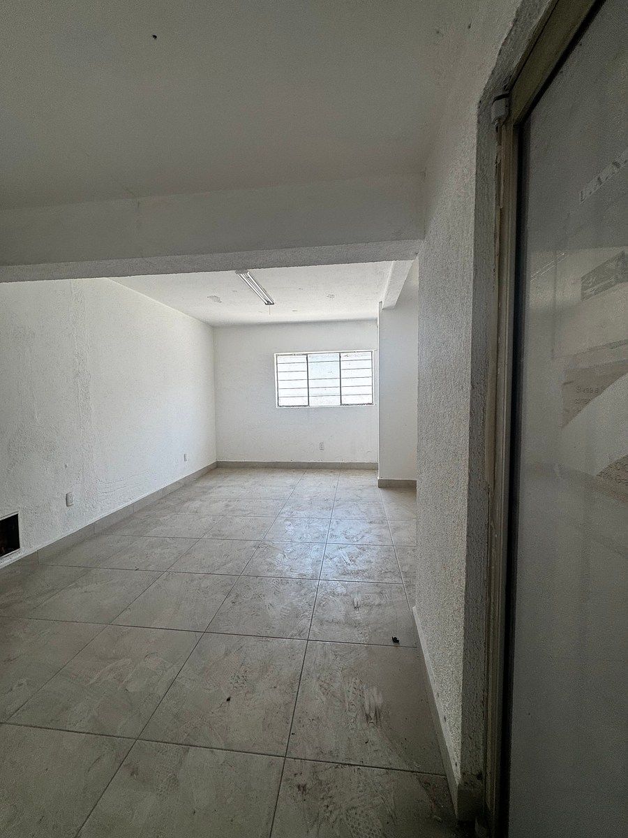 Sala Comercial em Mitras Sur, Monterrey, foto 6 de 10