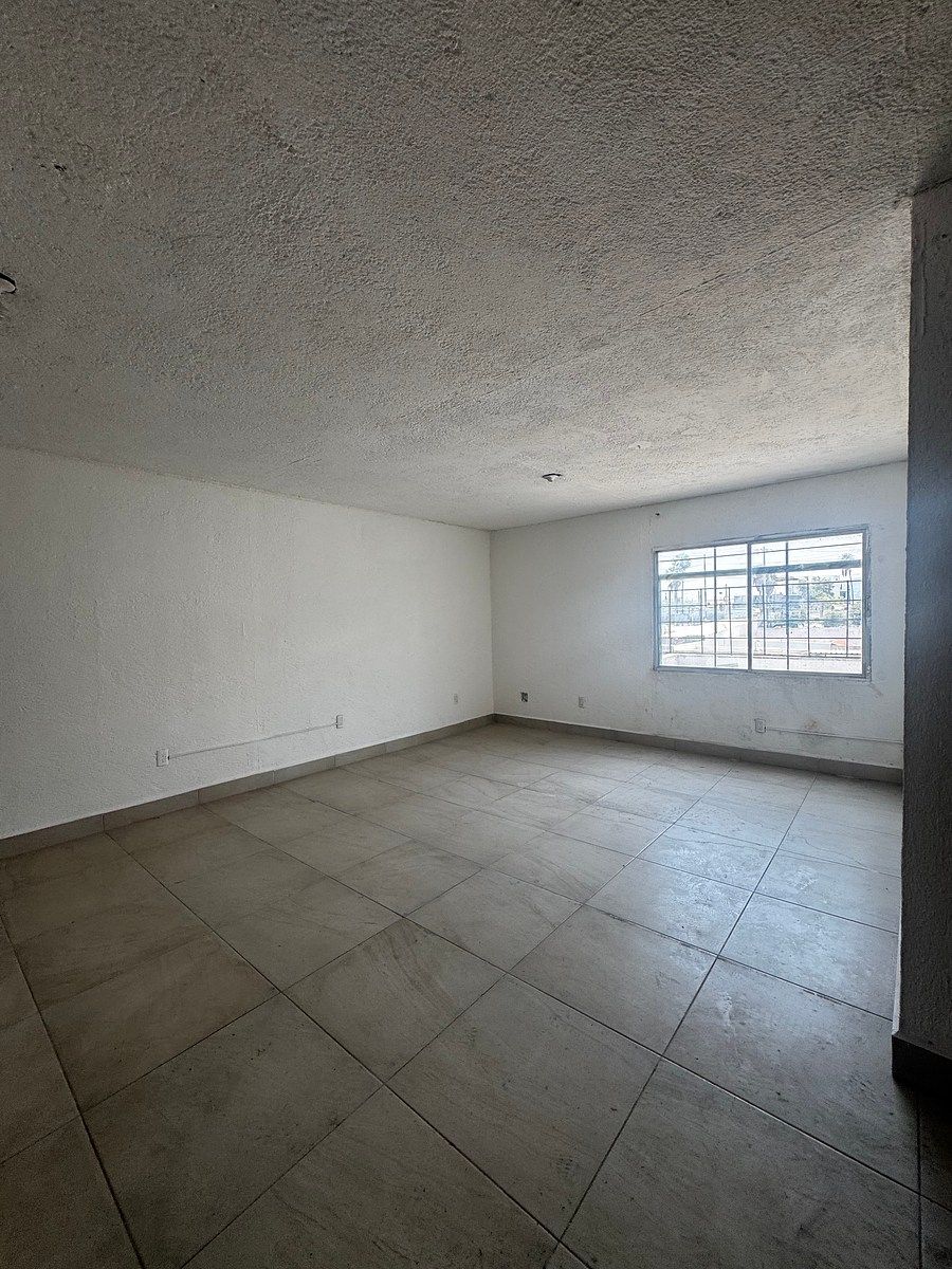 Sala Comercial em Mitras Sur, Monterrey, foto 9 de 10