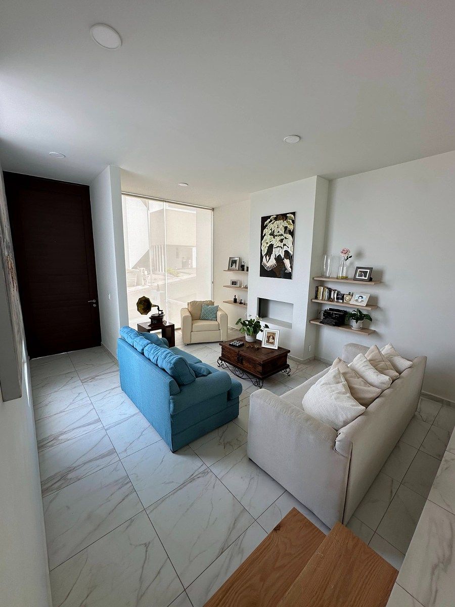 CASA EN ZIBATA, QUERETARO, foto 1 de 27