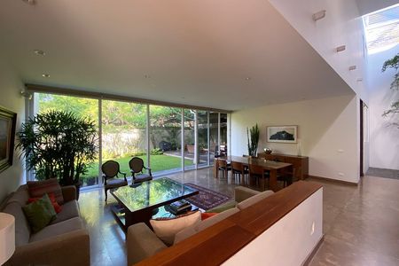 Casa para Alugar Coto Mixton