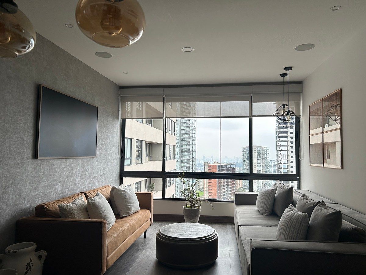 PENTHOUSE MODERNO CON TERRAZA Y VISTA PANORÁMICA EN BOSQUE REAL, foto 1 de 43