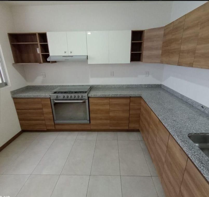 Casa em condomínio fechado em Pedregal del Bosque, Tlaquepaque, foto 3 de 23