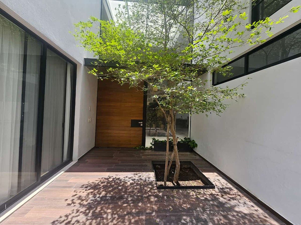 Casa en venta en Arauca II, Zona Real, Zapopan. ITESM, foto 1 de 39
