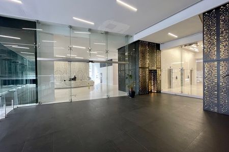 Oficina en Dos Puntas Corporativo