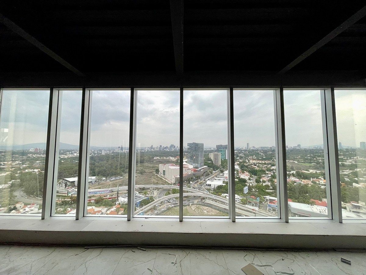 Sala Comercial em Puerta de Hierro, Zapopan, foto 13 de 27