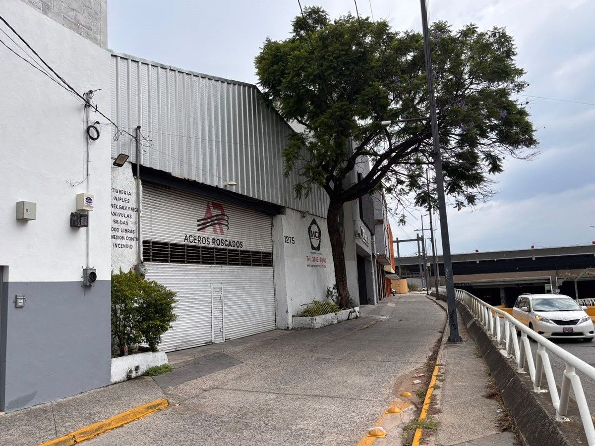 Galpão comercial em Ferrocarril, Guadalajara, foto 26 de 26