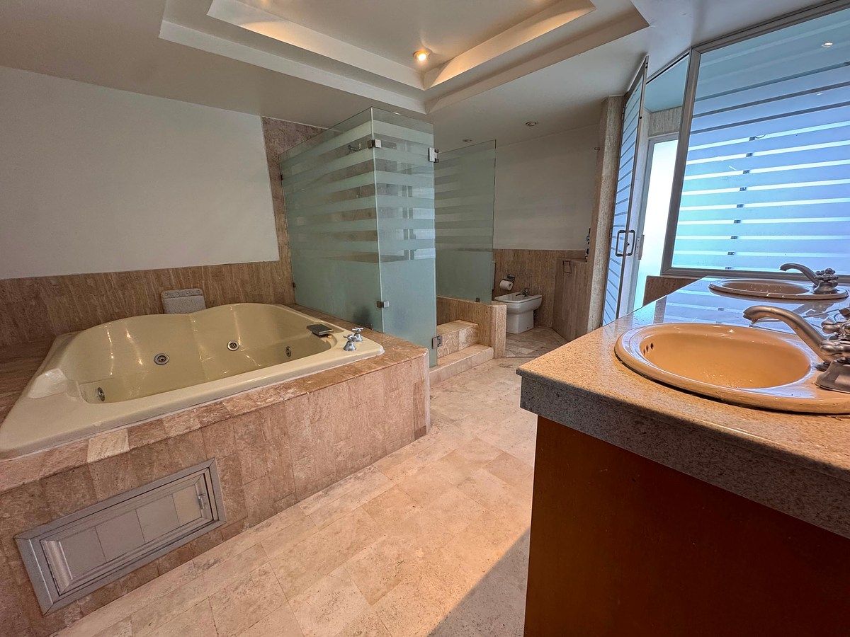 Apartamento em Country Club, Guadalajara, foto 25 de 39