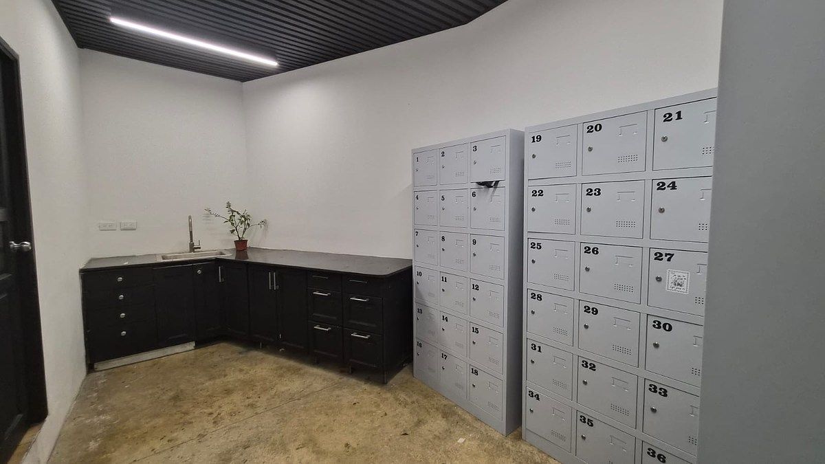 Kitchenette comun al 3er piso, foto 6 de 6