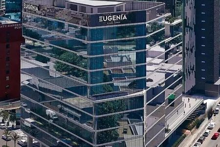 Oficina en Venta en Torre Corporativa Eugenia - Calete