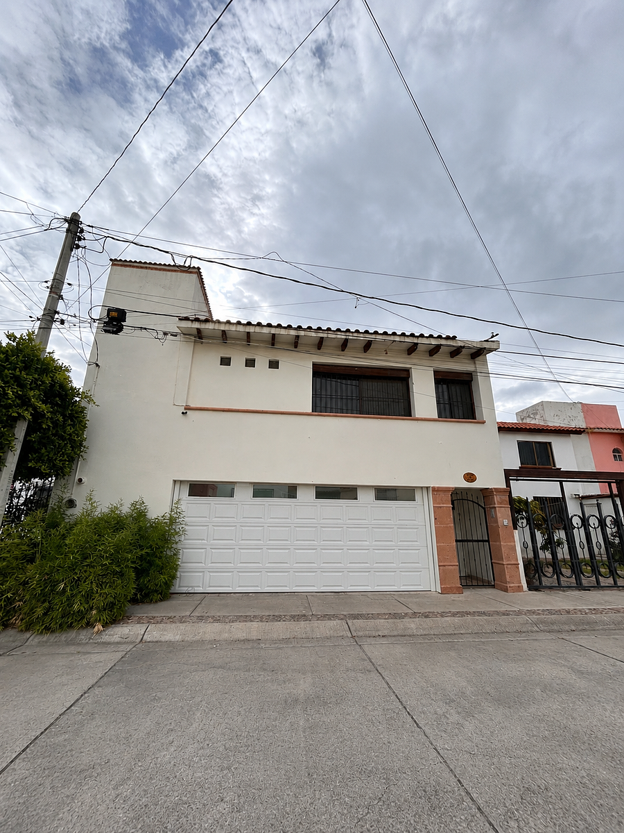 CASA EN VENTA a minutos de COLOSIO 🔑✨, foto 1 de 24