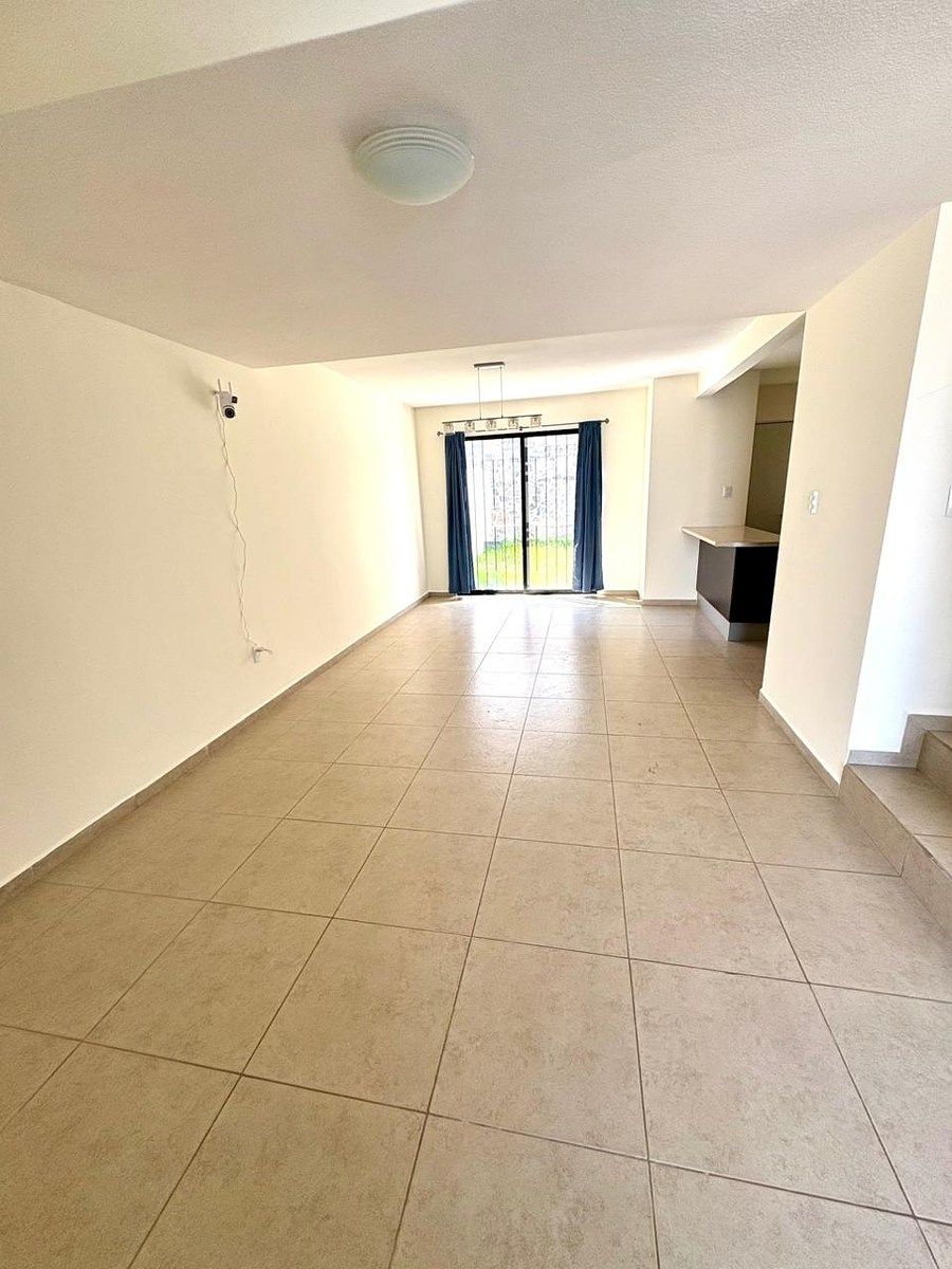 Casa em condomínio fechado em Zibatá, El Marqués, foto 2 de 18