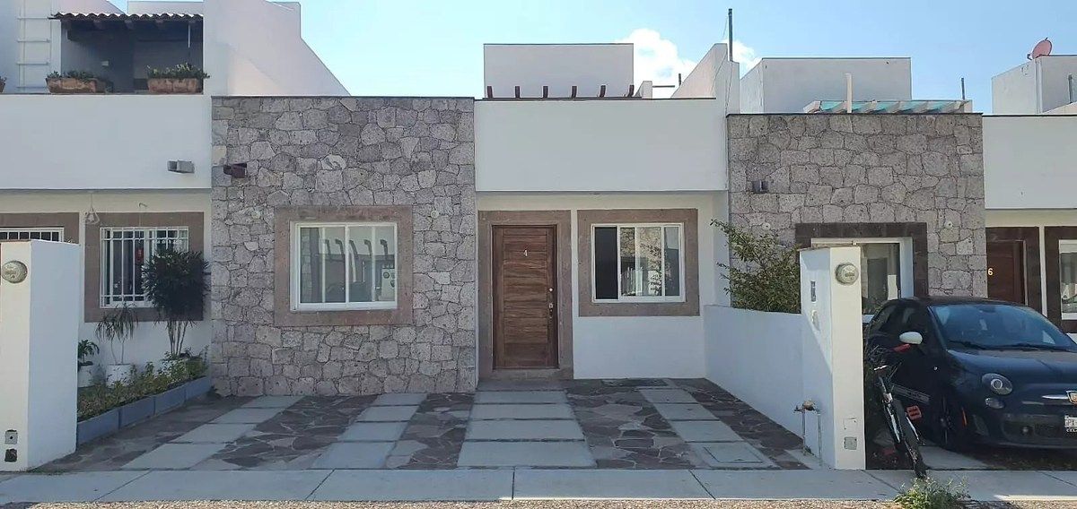 Casa de una planta en venta en San Miguel de Allende con 2 recámaras en privada, foto 1 de 15