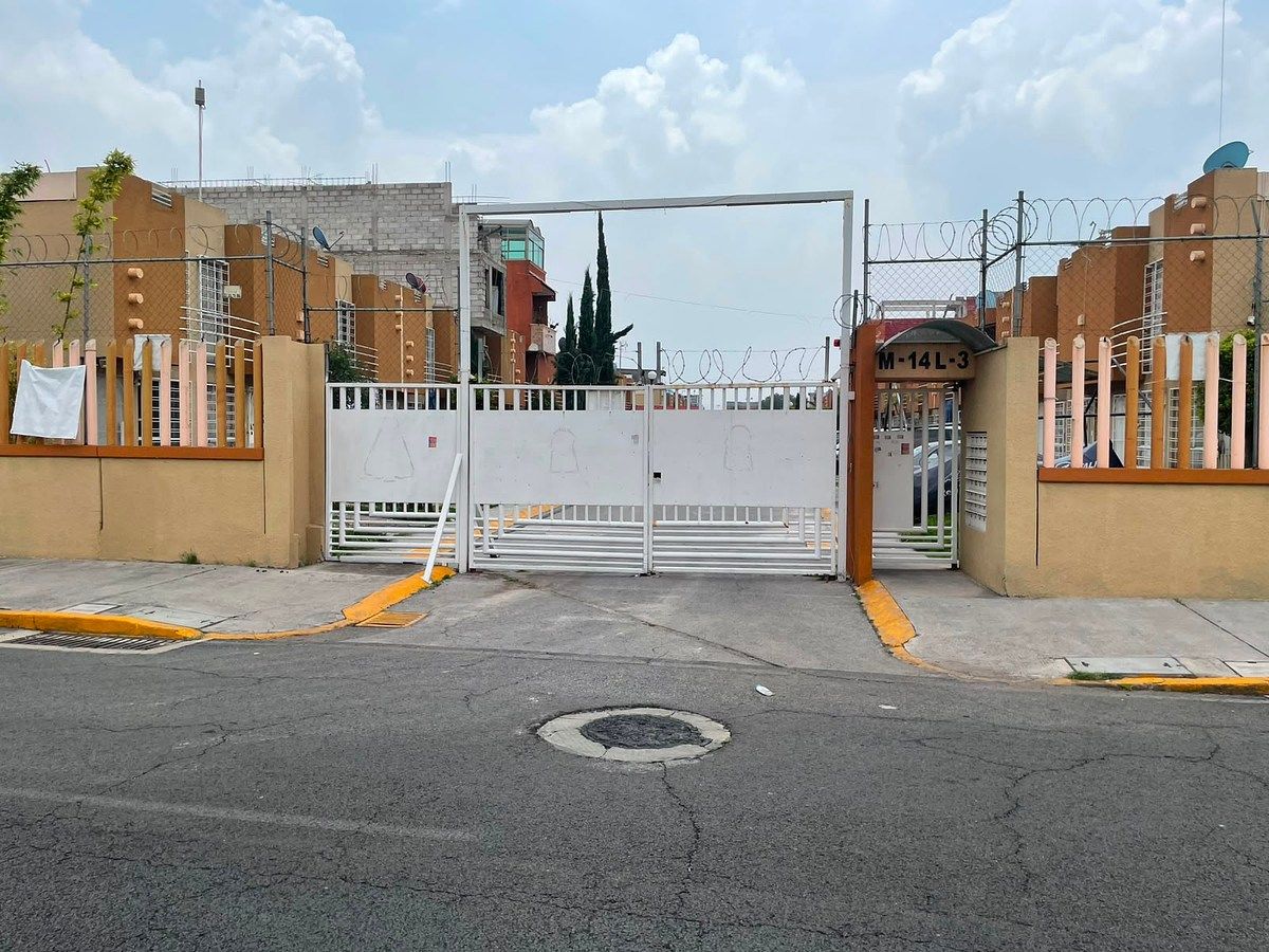Casa em Los Héroes Ozumbilla, Tecámac, foto 2 de 24