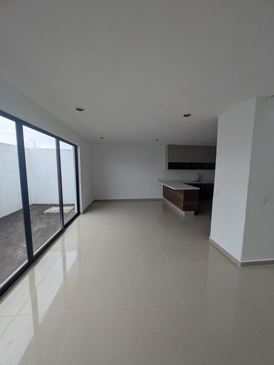 Casa em Juriquilla, Querétaro, foto 3 de 14