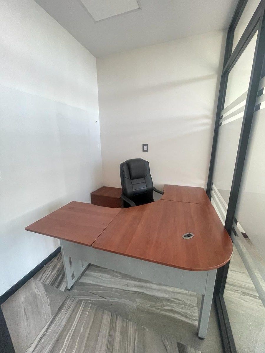 Oficina en Vista del Sol, Chihuahua, foto 18 de 23