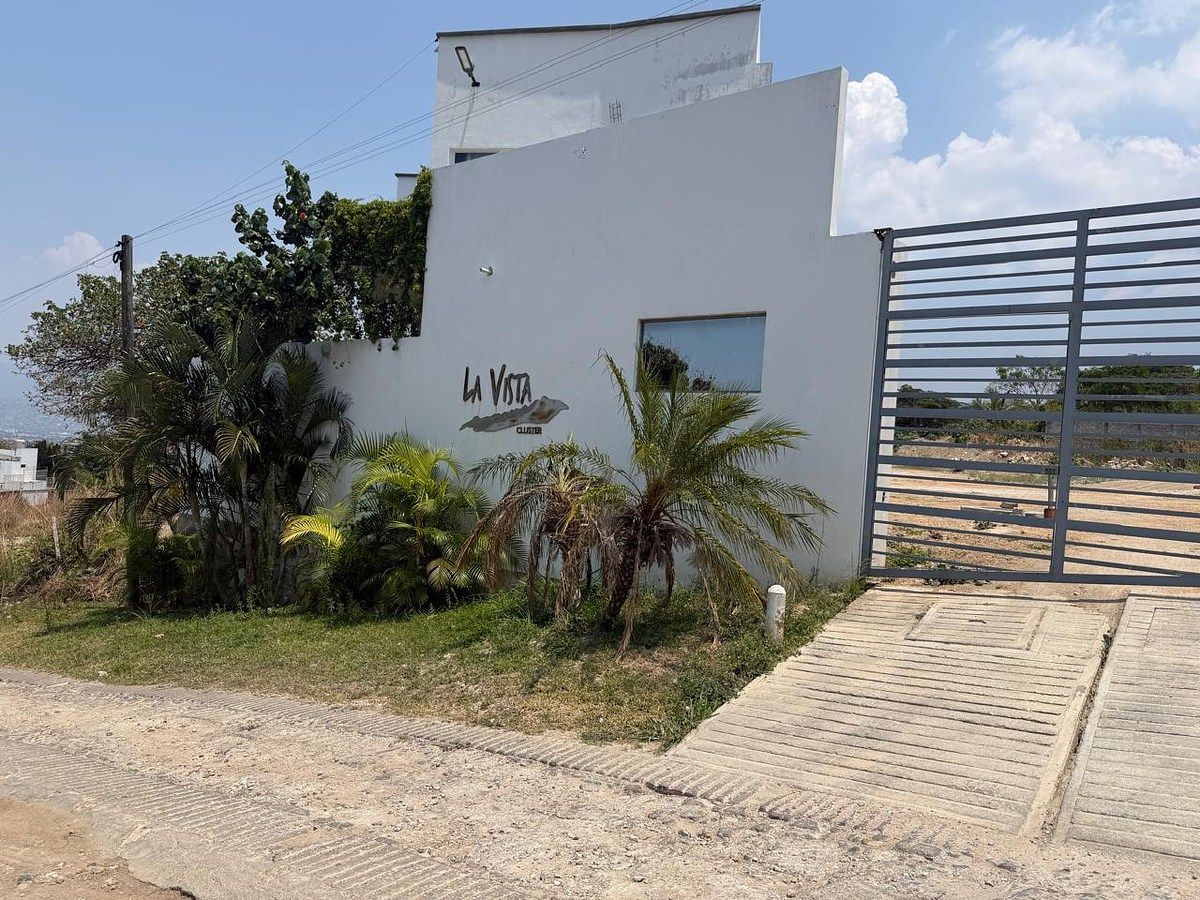Se vende lote Residencial La Vista libramiento sur, foto 1 de 11