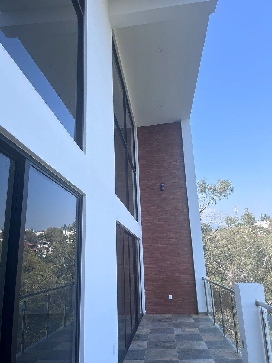 Casa Minimalista en Fraccionamiento col. Lomas de Tetela, foto 1 de 20