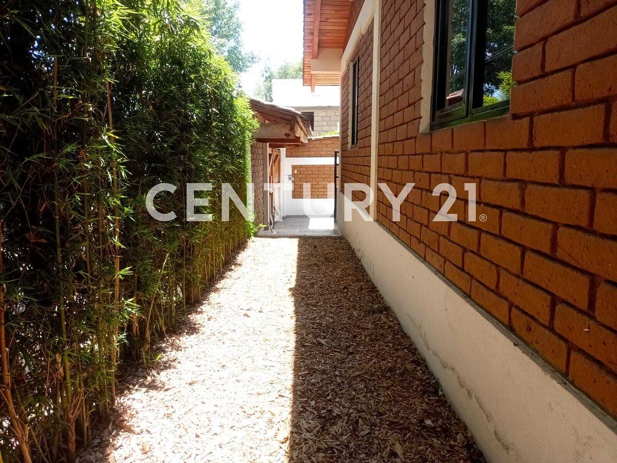Casa em San Mateo Acatitlán, Valle de Bravo, foto 4 de 22