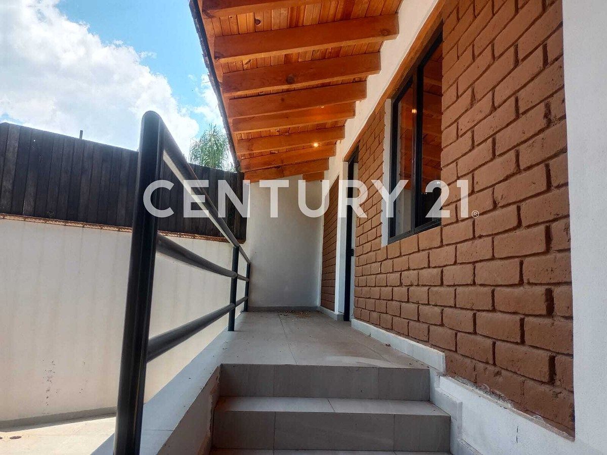 Casa em San Mateo Acatitlán, Valle de Bravo, foto 3 de 22